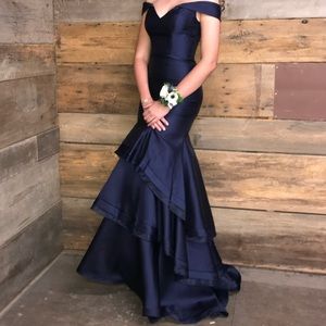 David’s Bridal Navy Mermaid Formal Dress